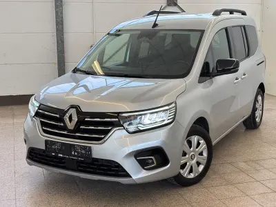 Usata Renault Kangoo 95 CV (69 kW) 2023 Grigio Monovolume