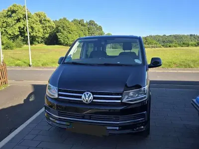 Gebraucht VW Multivan Highline 204 PS (150 kW) 2015 Van / Kleinbus