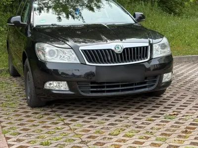 Gebraucht Skoda Octavia 160 PS (117 kW) 2010 Schwarz Kombi