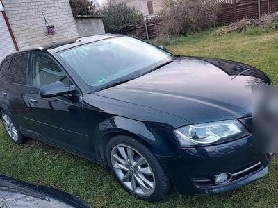 Gebraucht Audi A3 Sportback 125 PS (91 kW) 2012 Schwarz Kleinwagen