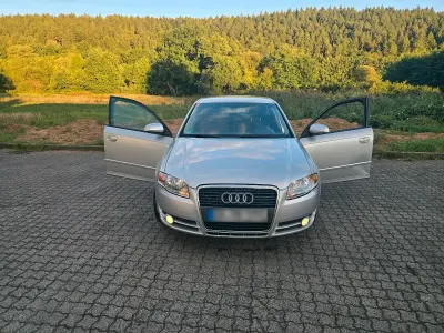 Gebraucht Audi A4 140 PS (102 kW) 2006 Silber Limousine