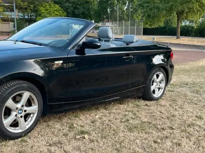 Gebraucht BMW 316 140 PS (102 kW) 2009 Schwarz Cabrio