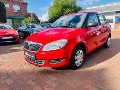 Gebraucht Skoda Fabia Cool Edition 69 PS (50 kW) 2013 Rot Limousine
