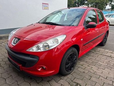 Gebraucht Peugeot 206 Basis 73 PS (53 kW) 2011 Rot Limousine