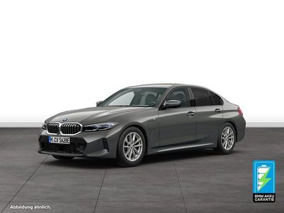 Usata BMW 330e M Sport 292 CV (214 kW) 2025 Grigio Berlina