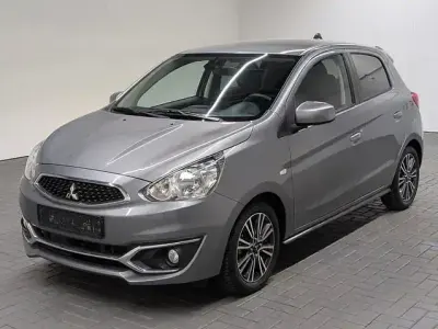 Gebraucht Mitsubishi Space Star Edition 80 PS (58 kW) 2018 Platinumgraumet. Kleinwagen