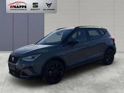 Grau Neu 2025 Seat Arona Black Edition SUV | 30.240 € (Etwas zu teuer)
