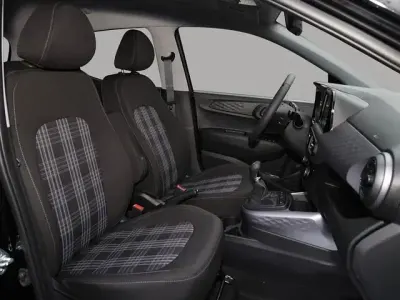 Gebraucht Hyundai i10 Prime 79 PS (58 kW) 2025 Schwarz Kleinwagen