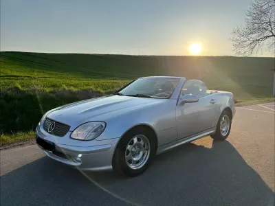 Gebraucht Mercedes SLK200 163 PS (119 kW) 2003 Silber Cabrio