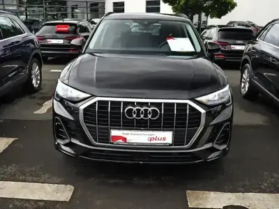 Gebraucht Audi Q3 S-Line 150 PS (110 kW) 2022 Mythosschwarz metallic SUV
