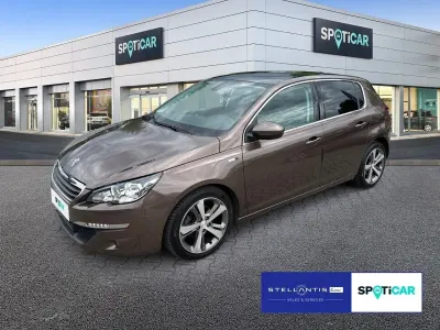 Gebraucht Peugeot 308 Style 131 PS (96 kW) 2015 Braun Limousine