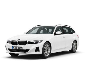 Weiß Gebraucht 2022 BMW 330 Sport Line Kombi | 34.830 € (Teuer)