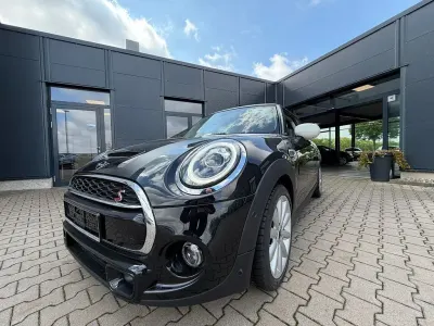 Gebraucht Mini Cooper S Business 192 PS (141 kW) 2020 Midnightblackmet. Kleinwagen