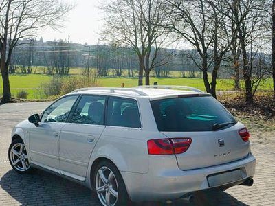 Gebraucht Seat Exeo 211 PS (155 kW) 2011 Silber Limousine