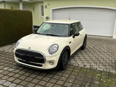 Gebraucht Mini Metropolitan 116 PS (85 kW) 2016 Weiß Kleinwagen