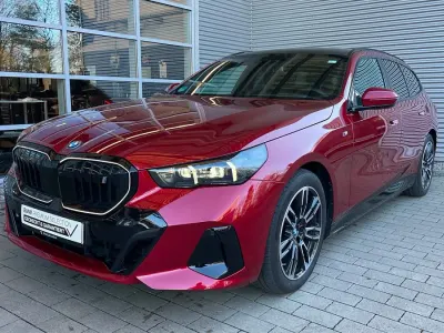 Brugt BMW i5 Comfort Edition 289 kW (394 HK) 2025 Rød Stationcar