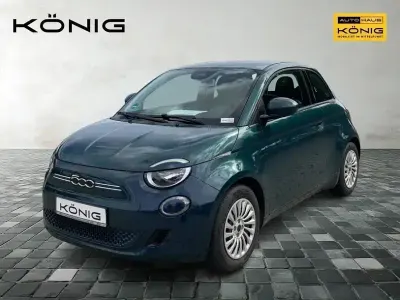 Usata Fiat 500e 86 kW (118 CV) 2023 Verde Utilitaria