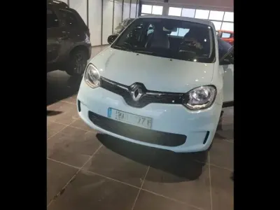 Używany Renault Twingo 71 KM (52 kW) 2024 Niebieski Hatchback