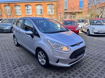 Gebraucht Ford B-MAX SYNC Edition 101 PS (74 kW) 2013 Silber Van / Kleinbus