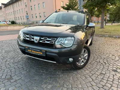 Gebraucht Dacia Duster Prestige 125 PS (91 kW) 2015 Grün SUV