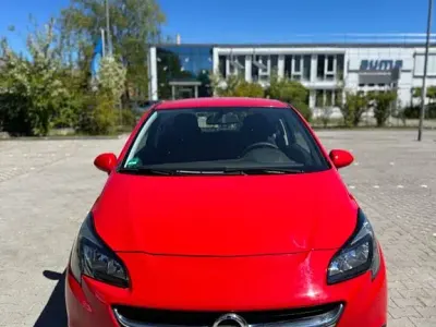 Gebraucht Opel Corsa Edition 101 PS (74 kW) 2017 Rot Kleinwagen