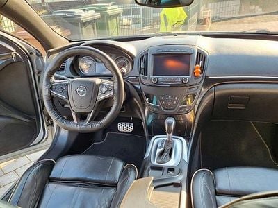 Usata Opel Insignia Innovation 170 CV (125 kW) 2016 Argento Station wagon