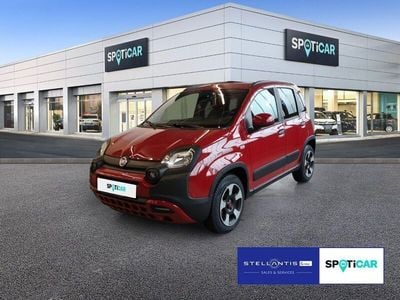 Gebraucht Fiat Panda Red 69 PS (50 kW) 2023 Rot Kleinwagen