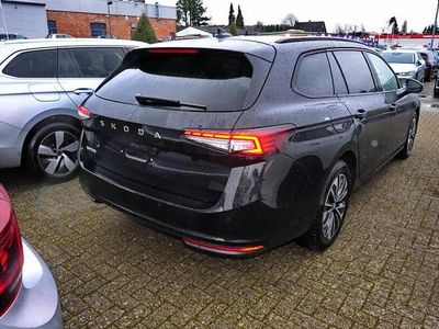 Second-hand Skoda Superb Selection 150 CP (110 kW) 2025 Negru Break