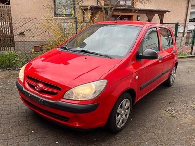 Second-hand Hyundai Getz 67 CP (49 kW) 2008 Roșu Hatchback