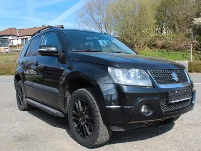 Gebraucht Suzuki Grand Vitara Comfort+ 129 PS (94 kW) 2011 Schwarz SUV