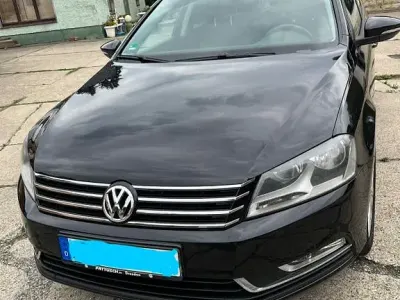 Gebraucht VW Passat Trendline 122 PS (89 kW) 2011 Schwarz Kombi