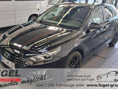 Gebraucht Hyundai i30 Edition 30 120 PS (88 kW) 2022 Phantom black / mic Limousine