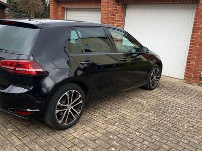 gebraucht VW Golf VII GolfEdition 40 BMT 2.0TDi