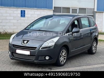 Gebraucht Peugeot 5008 Active 114 PS (83 kW) 2013 Grau Van / Kleinbus