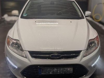 Weiß Gebraucht 2011 Ford Mondeo Titanium Limousine | 3.500 € (Guter Preis)