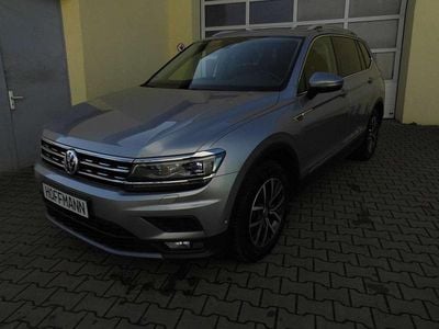 Gebraucht VW Tiguan Allspace Comfortline 150 PS (110 kW) 2019 Pyrit silber metallic SUV