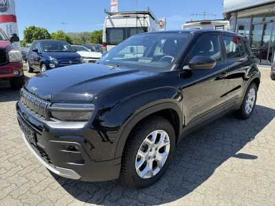 Gebraucht Jeep Avenger Altitude 101 PS (74 kW) 2025 Volcano black SUV