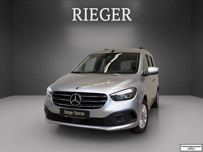 Gebraucht Mercedes T180 Progressive 116 PS (85 kW) 2022 Silber Van / Kleinbus