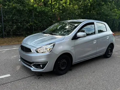 Gebraucht Mitsubishi Space Star Edition 71 PS (52 kW) 2019 Silber Kleinwagen
