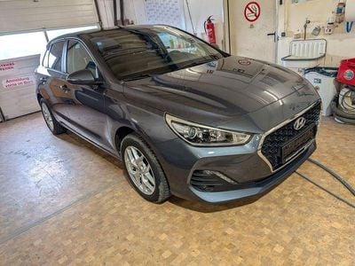 Usata Hyundai i30 99 CV (72 kW) 2019 Grigio Berlina
