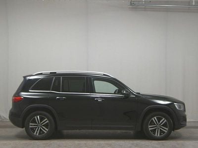 Mercedes GLB200