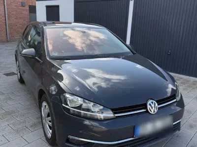 Używany VW Golf VII Sound 150 KM (110 kW) 2017 Szary Sedan/Limuzyna
