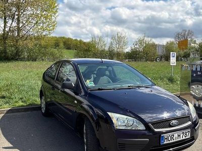 Second-hand Ford Fiesta 80 CP (58 kW) 2007 Albastru Hatchback