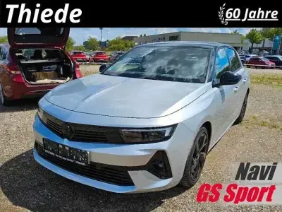 Gebraucht Opel Astra Sport 181 PS (133 kW) 2024 Silber Kleinwagen