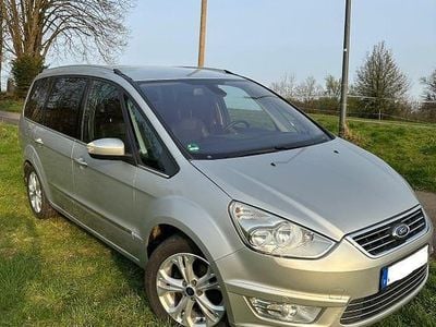 Usata Ford Galaxy Titanium 140 CV (102 kW) 2014 Argento Monovolume