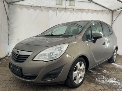 Gebraucht Opel Meriva 120 PS (88 kW) 2013 Braun Van / Kleinbus