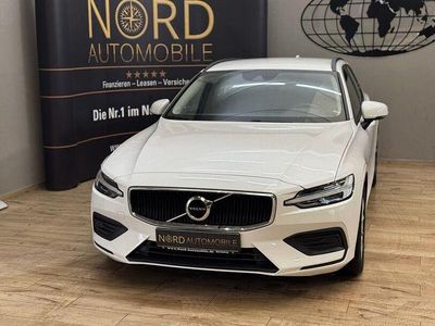 Ice white Gebraucht 2021 Volvo V60 Momentum Kombi | 22.400 € (Guter Preis)