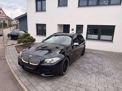 Gebraucht BMW 550 381 PS (280 kW) 2013 Carbonschwarz Kombi