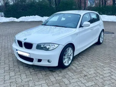 Używany BMW 116 Sport Line 122 KM (89 kW) 2011 Biały Hatchback