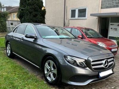 gebraucht Mercedes E220 AVANTGARDE + JUNGE Sterne Garantie